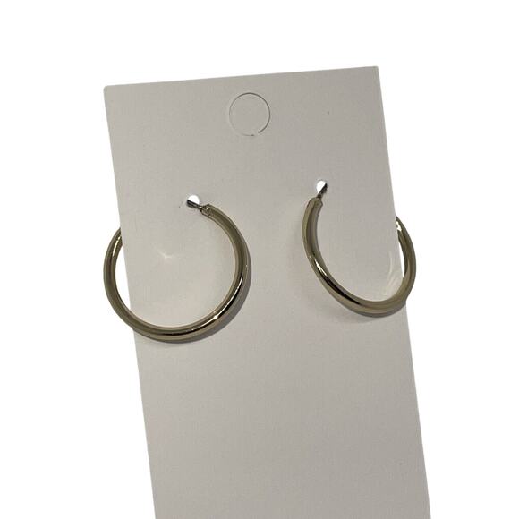 Gold Tone Polished Hoop Earrings Fashion Stylish Elegant Trendy Everyday Wear - Picture 5 of 7